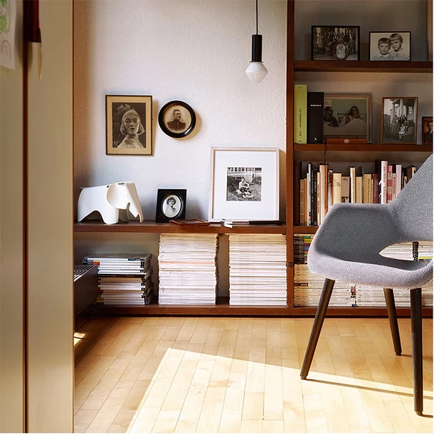 Éléphant Eames Petit Modèle - Rose – Image 5