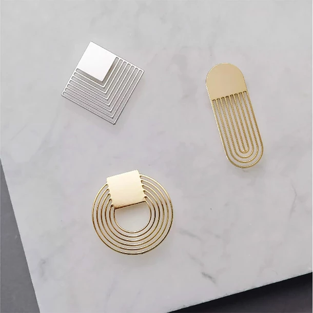 Broche Magnétique Cercle Doré - Tout Simplement, – Image 5