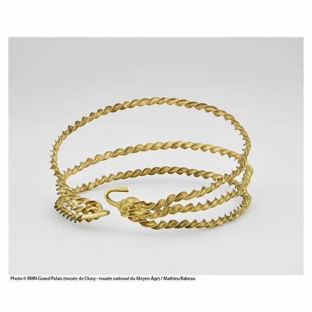 Bracelet Du Trésor De Saint-Marc-le-Blanc – Image 4
