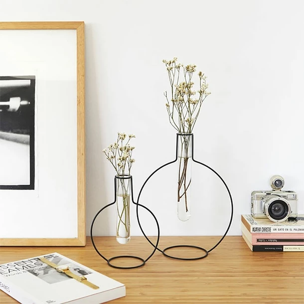 Vase Rond Silhouette XL Noir - Balvi – Image 5